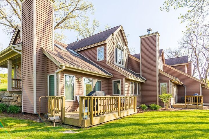 Property Photo:  108 Walnut Hill Drive  IL 61036 