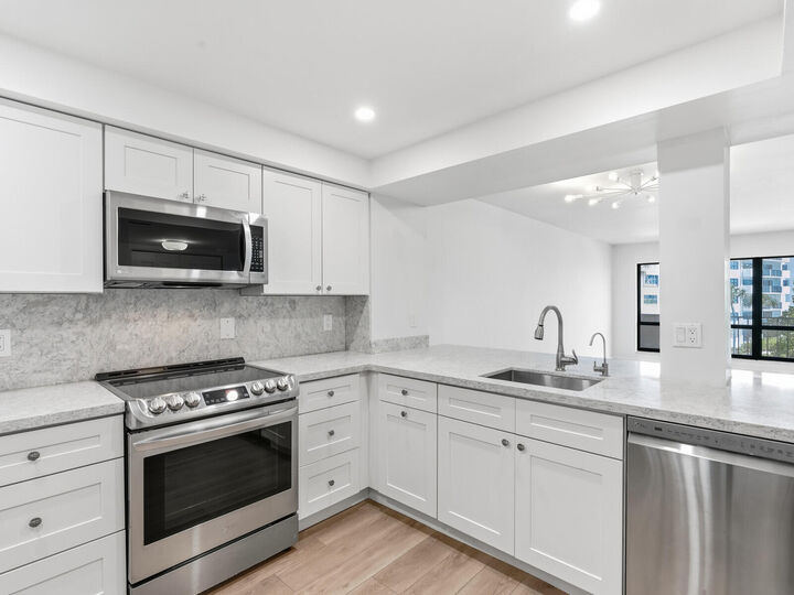 Property Photo: 5000 N Ocean Boulevard 306 FL 33308