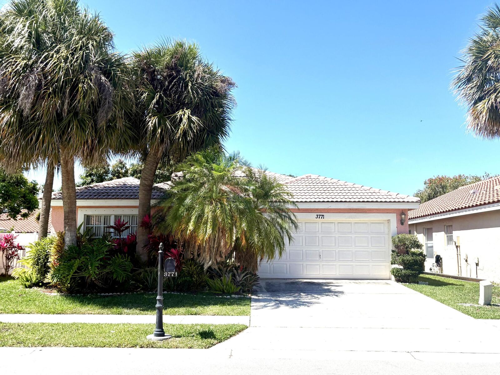 Property Photo:  3771 Newport Avenue  FL 33436 