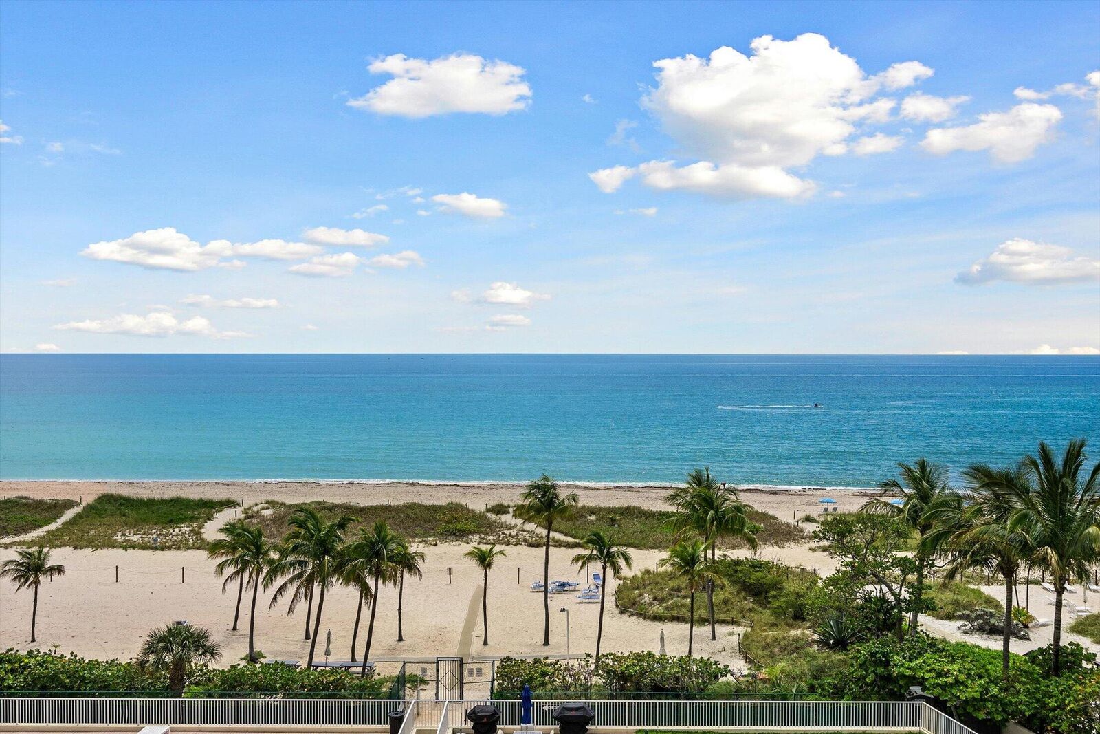 Property Photo: 750 N Ocean Boulevard 710 FL 33062