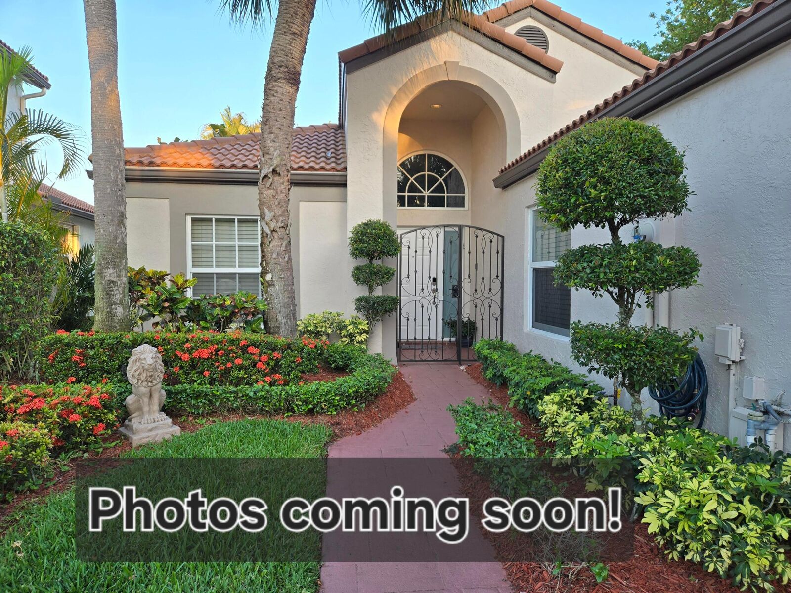 Property Photo:  7200 Via Palomar  FL 33433 