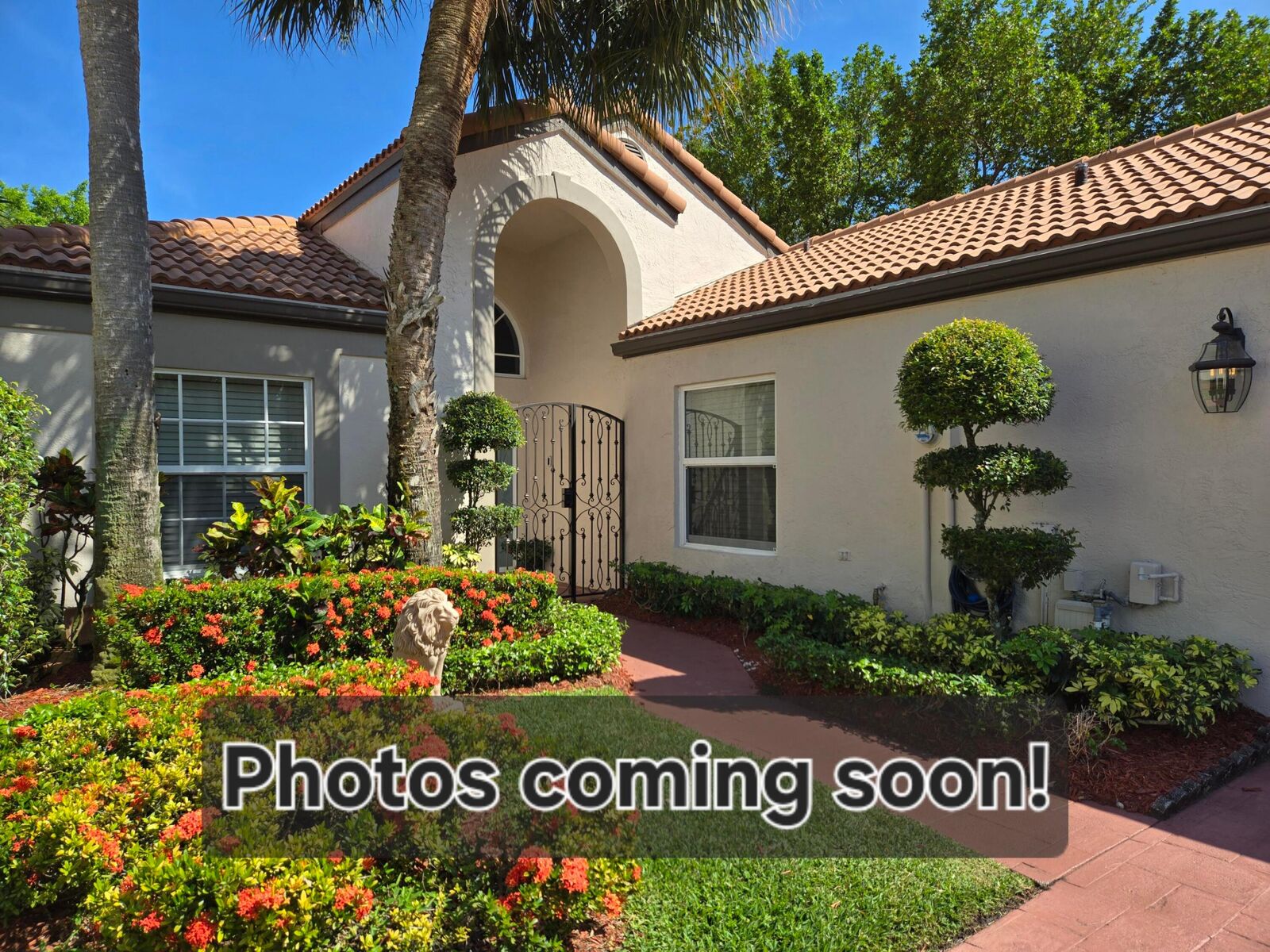 Property Photo:  7200 Via Palomar  FL 33433 