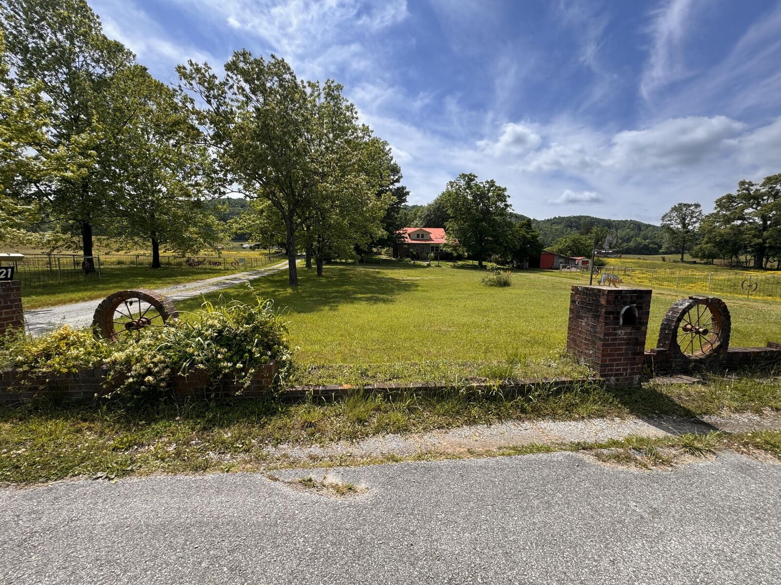 Property Photo:  1245 Paint Rock Valley Road  TN 37846 