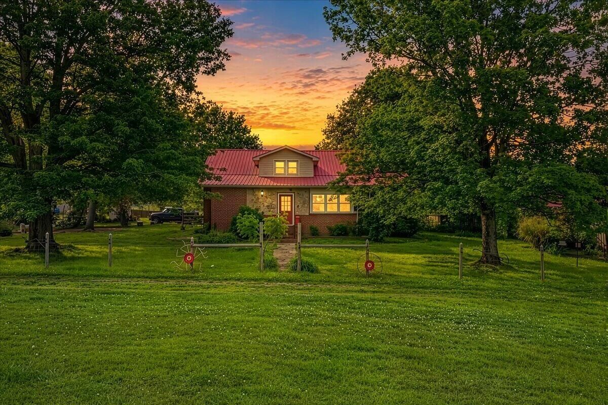 Property Photo:  1245 Paint Rock Valley Road  TN 37846 