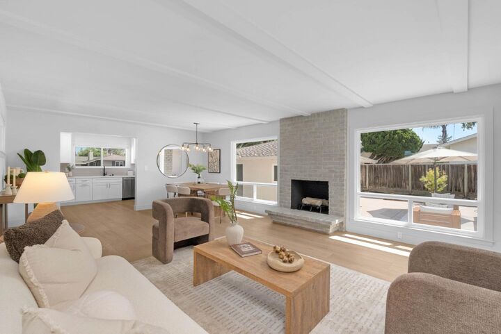 Property Photo:  2020 Helena Way  CA 94061 