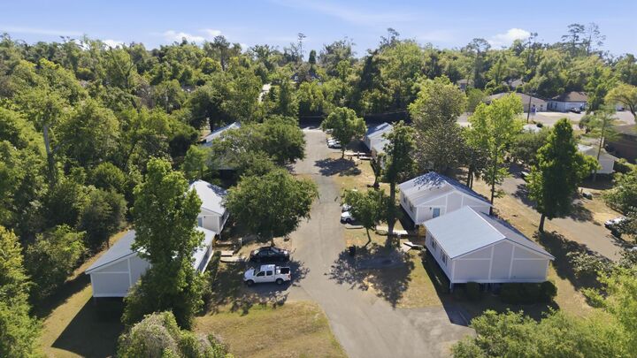 Property Photo: 1704-1709 S Calhoun St & Gadsden Street - FL 32301