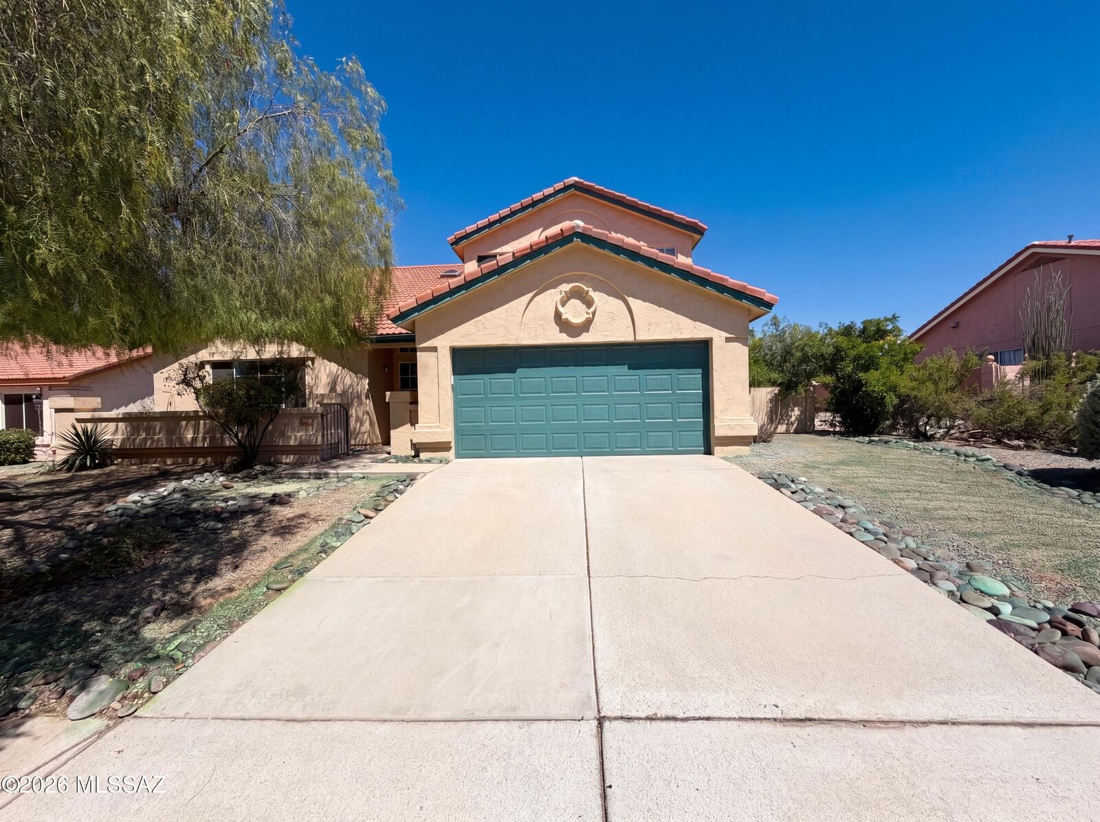 Property Photo: 541 S Stoner Avenue AZ 85748