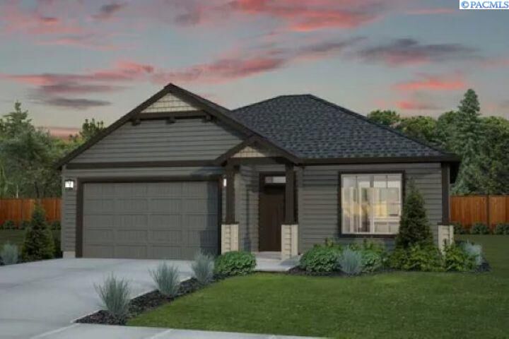 Property Photo:  501 Sapphire Ave  WA 98930 