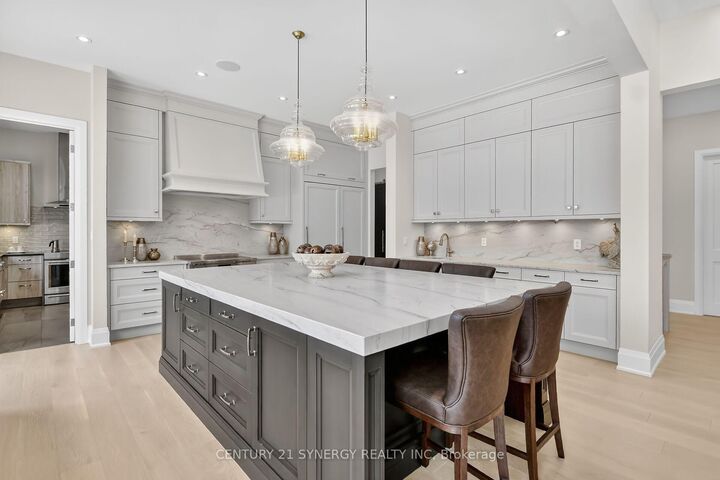 Property Photo:  120 Derbeyshire Street  ON K2W 0E7 