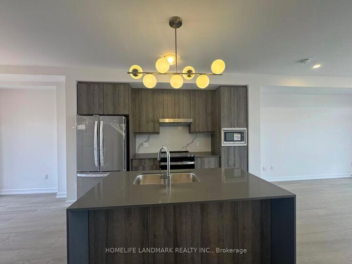 Property Photo: 17 Bancroft Lane ON L4E 1M1