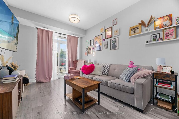 Property Photo: 80 Aspen Springs Drive 111 ON L1C 0V4