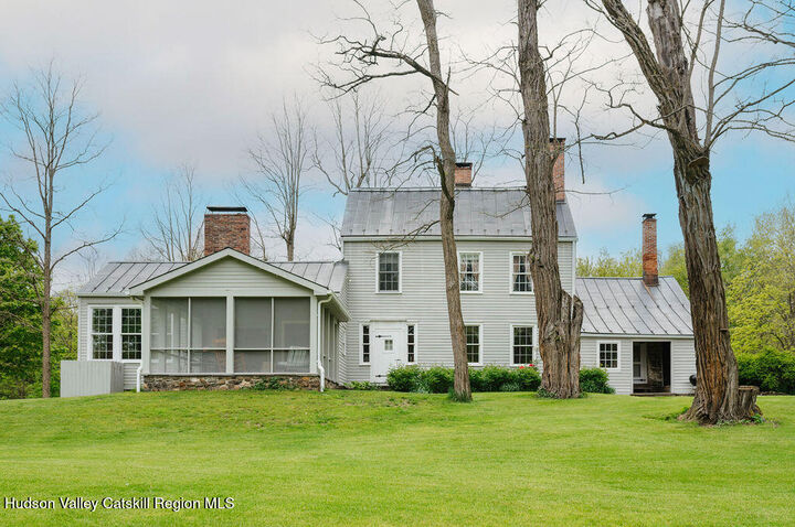 Property Photo: 1193 Albany Post NY 12525