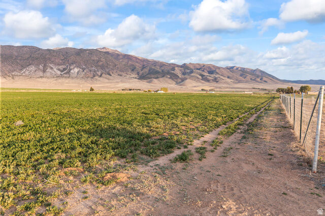 Property Photo:  1565 S 1200 W  UT 84754 