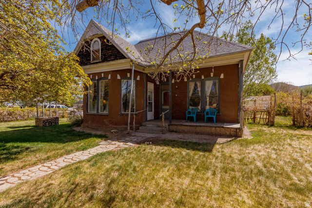 Property Photo:  298 S N State St  UT 84654 