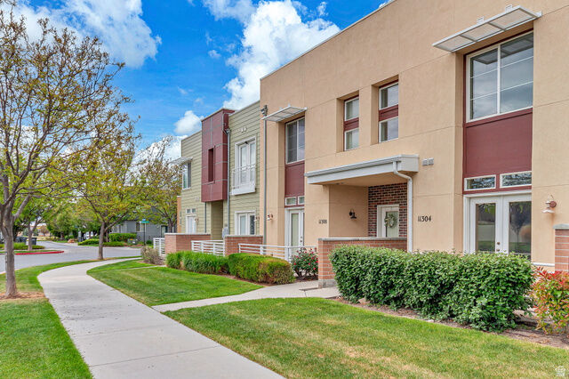 Property Photo:  11304 S Ropemaker Rd  UT 84095 