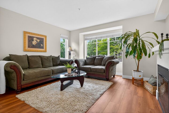 Property Photo:  20038 70 Avenue 18  BC V2Y 0B4 