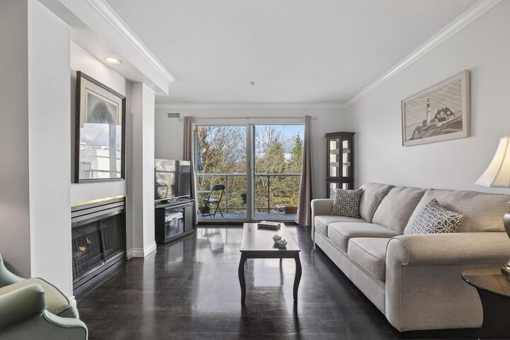 Property Photo: 20177 54A Avenue 314 BC V3A 3W6