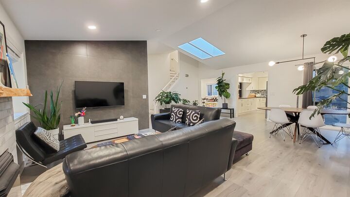 11083 Prospect Drive — photo 1