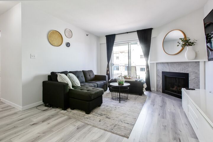 22661 Lougheed Highway 440 — photo 1