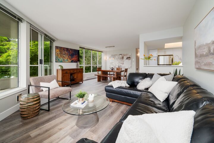 Property Photo:  408 Lonsdale Avenue 203  BC V7M 2G5 