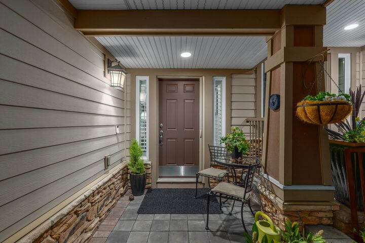 Property Photo: 6 Beach Drive BC V8B 1A2