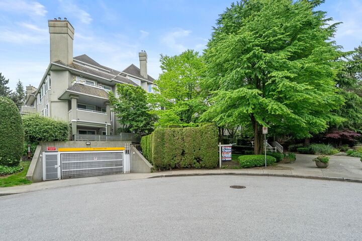 3738 Norfolk Street 409 — photo 1