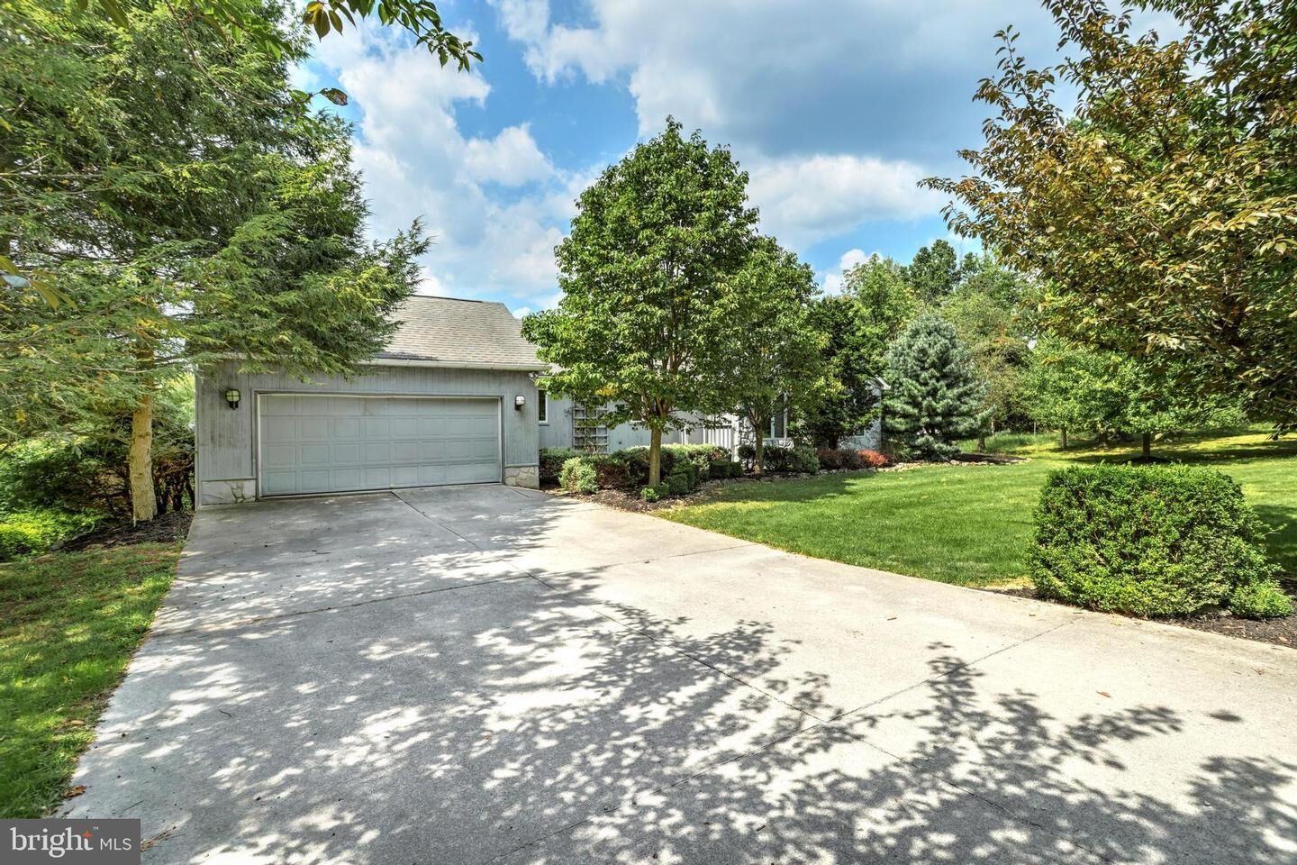 Property Photo:  5 James Trail  PA 17325 