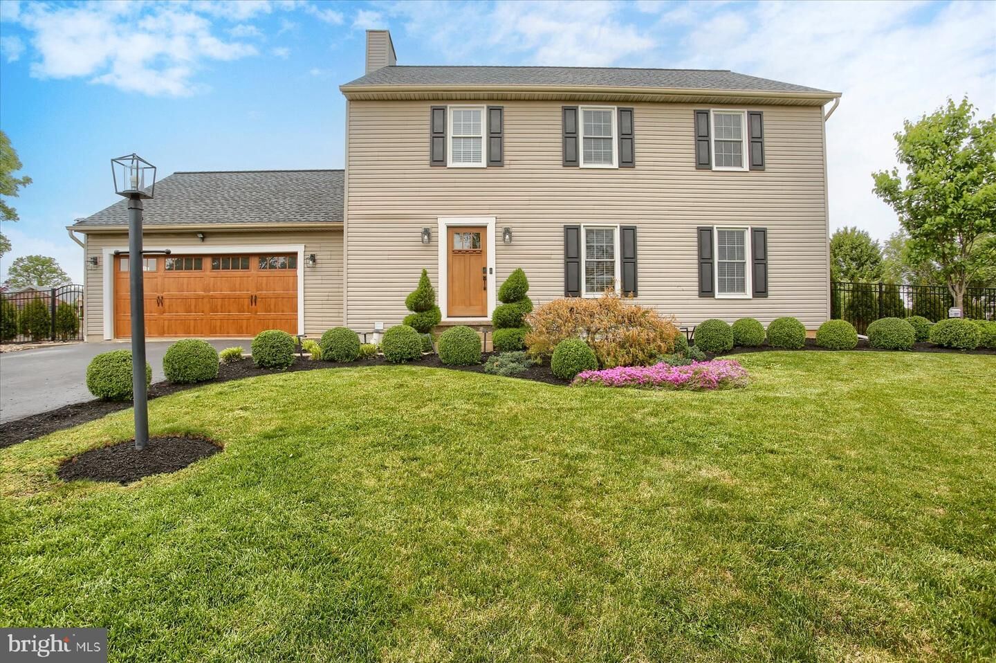 Property Photo:  11 Wheatstone Drive  PA 17078 