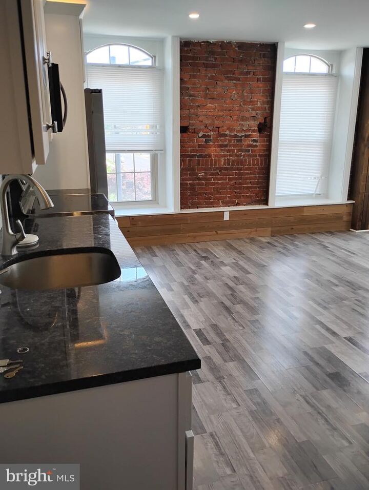 Property Photo: 13 N 4th Ave 4 PA 19468