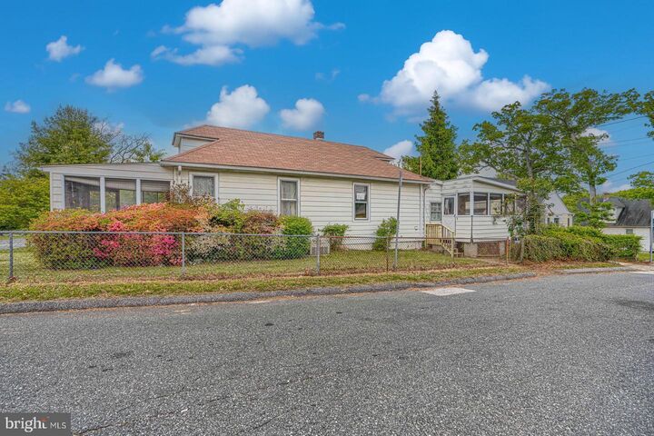 Property Photo:  3140 E Joppa Road  MD 21234 