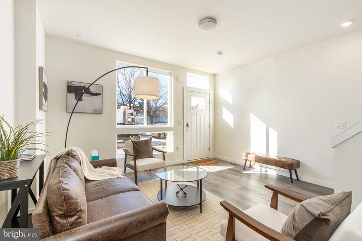 Property Photo:  1307 Germantown Avenue 14A  PA 19122 
