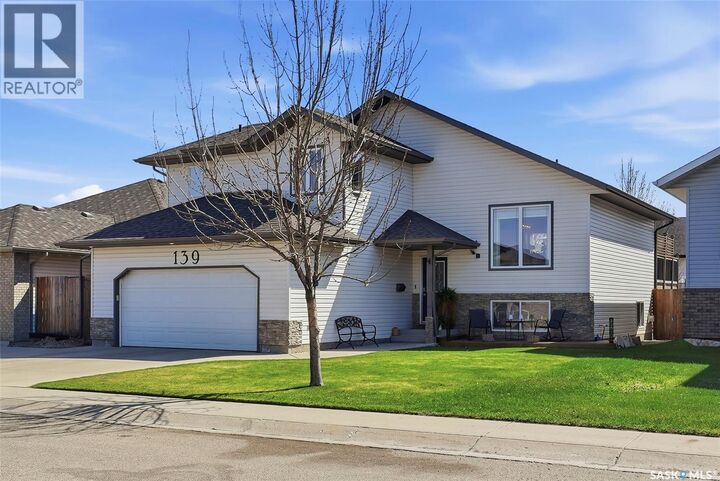 Property Photo:  139 Allwood Crescent  SK S7R 0A3 