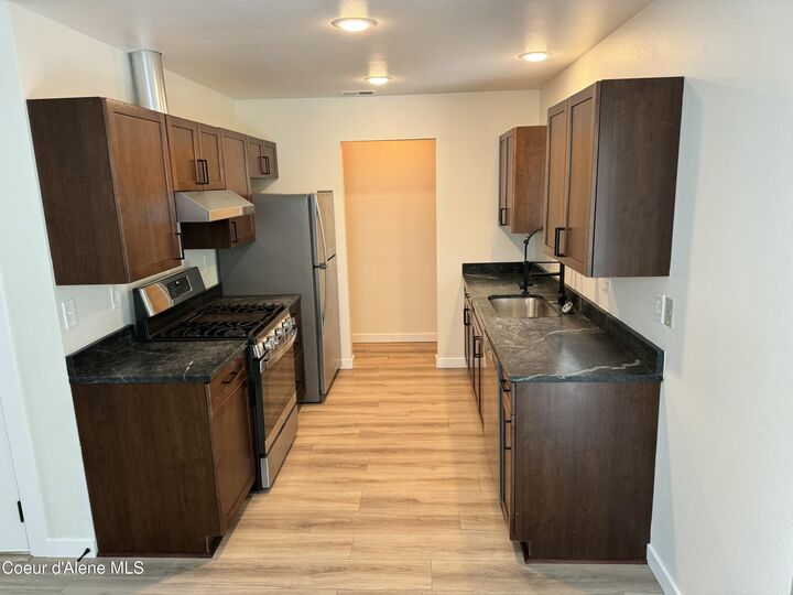 Property Photo:  1715 Main St A&Ampb  ID 83864 