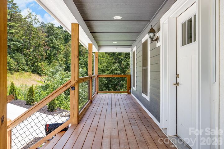 Property Photo:  338 Espen Ridge  NC 28804 