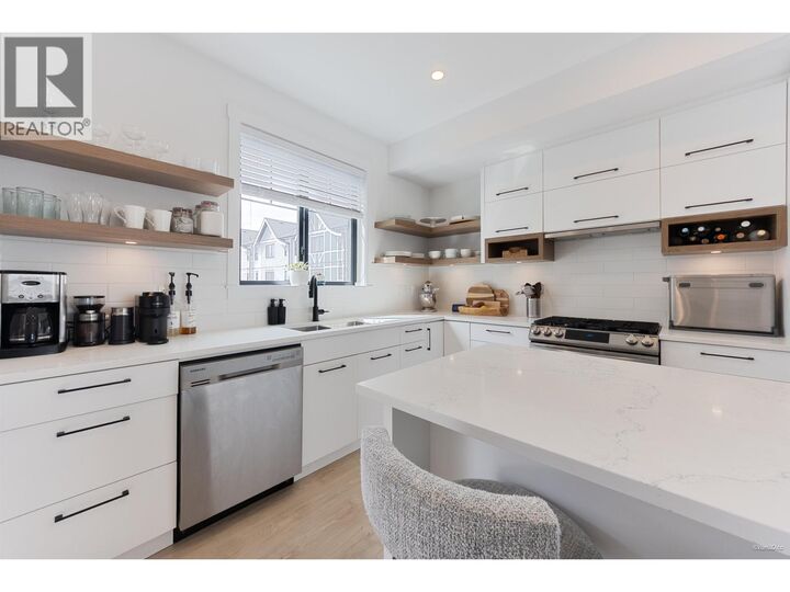 Property Photo:  12018 237 Street 23  BC V4R 0H6 