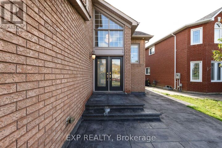 Property Photo:  7266 Terragar Boulevard  ON L5N 7L8 