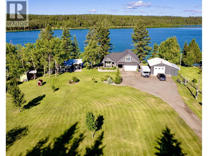 2568 Chimney Lake Road — photo 1