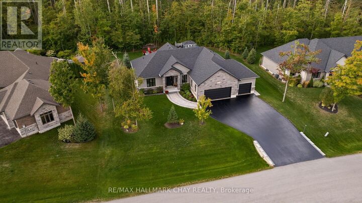 Property Photo:  8 Byers Street  ON L9X 2A3 