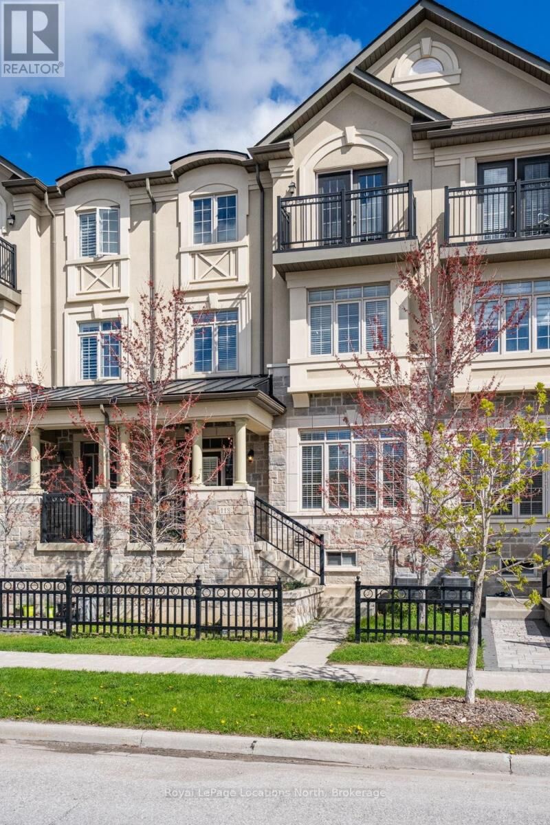 Property Photo:  118 Puccini Drive  ON L4E 0W3 