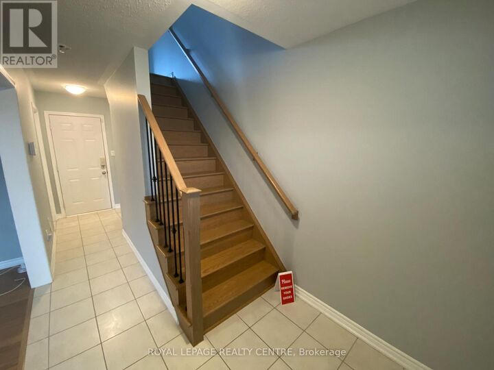 Property Photo:  3002 Preserve Drive 34  ON L6M 0V5 