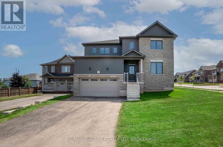 Property Photo:  25 Oriole Crescent  ON L3K 6E2 