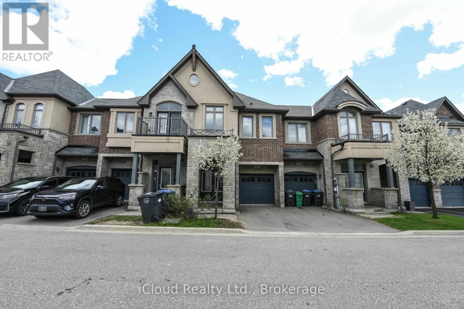 Property Photo:  74 Gammon Crescent  ON L6Y 6B7 