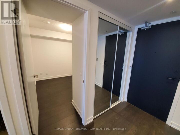 Property Photo:  125 Redpath Avenue 308  ON M4S 0B5 