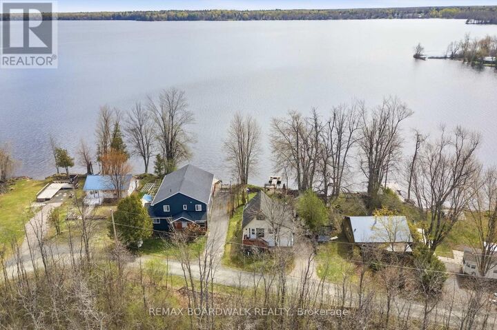 Property Photo:  124 McCullough'S Landing Road  ON K7H 0J3 