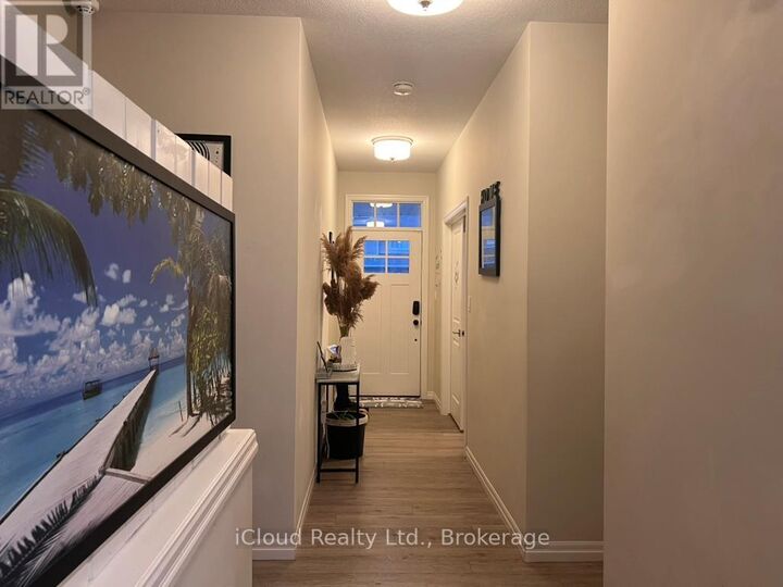 Property Photo:  20 Huntley Avenue  ON N4G 0J3 