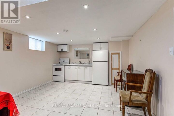 Property Photo:  183 Elmhurst Drive Bsmt  ON M9W 2L2 
