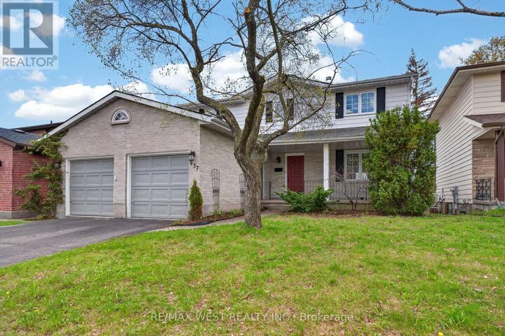 Property Photo:  937 Alpine Court  ON K7P 1N8 