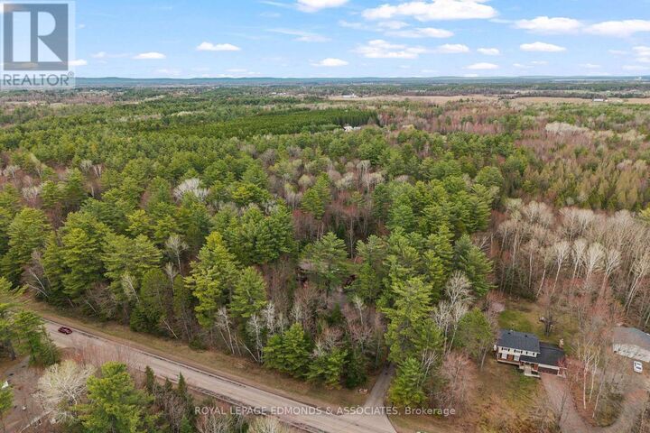 Property Photo:  1452 B Line Road  ON K8A 6W8 