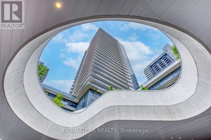 Property Photo:  5105 Hurontario Street 408  ON L4Z 0C9 