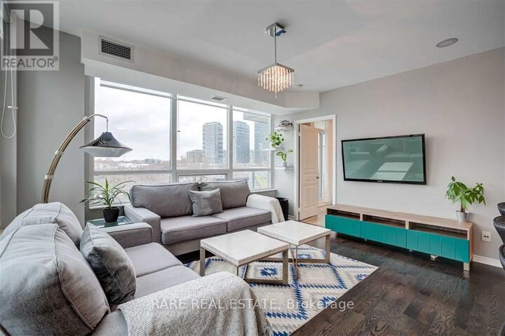 Property Photo:  15 Legion Road 502  ON M8V 0A9 